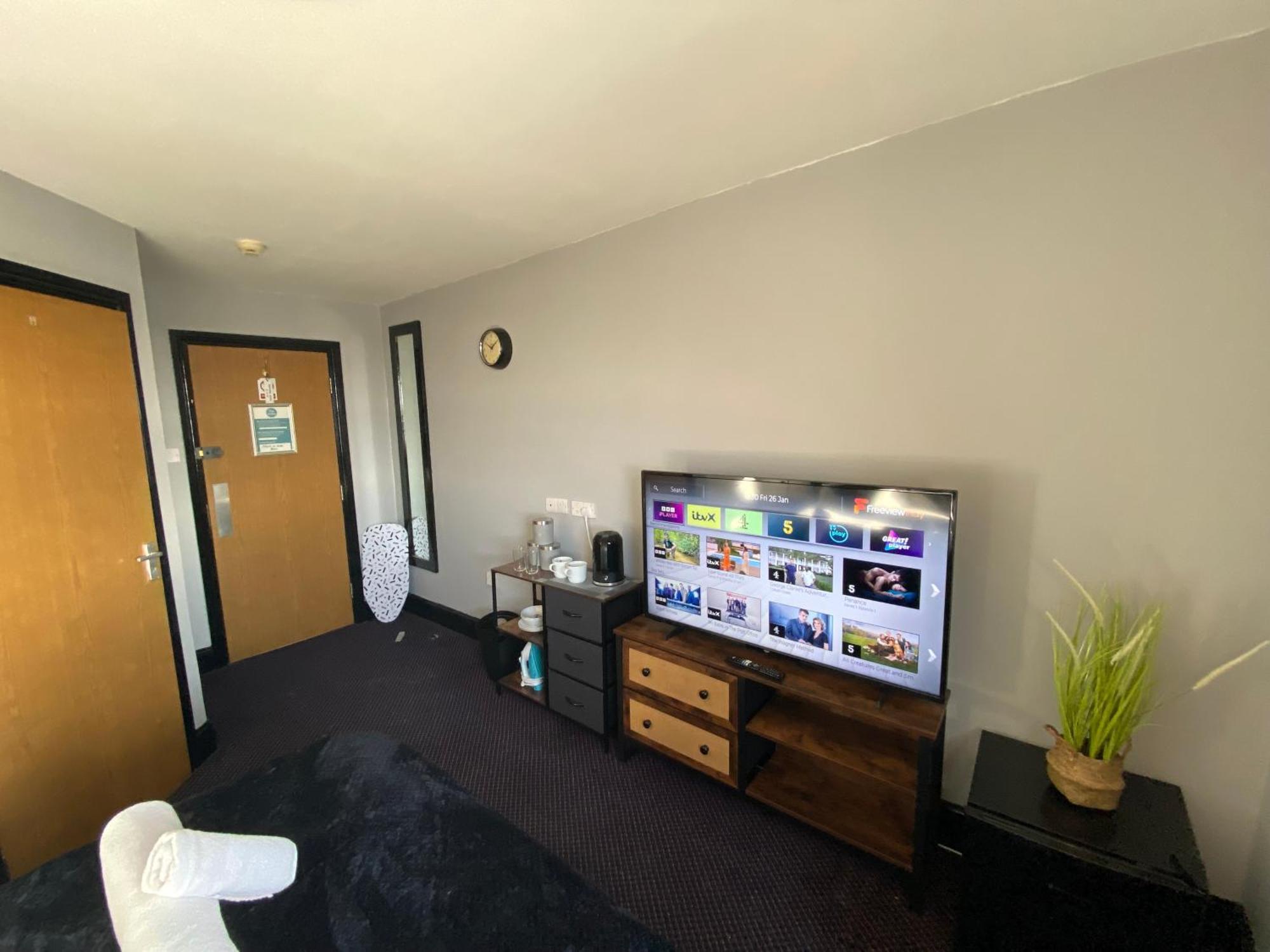 Bay View Rooms At Mentone Hotel Weston-super-Mare Exterior photo