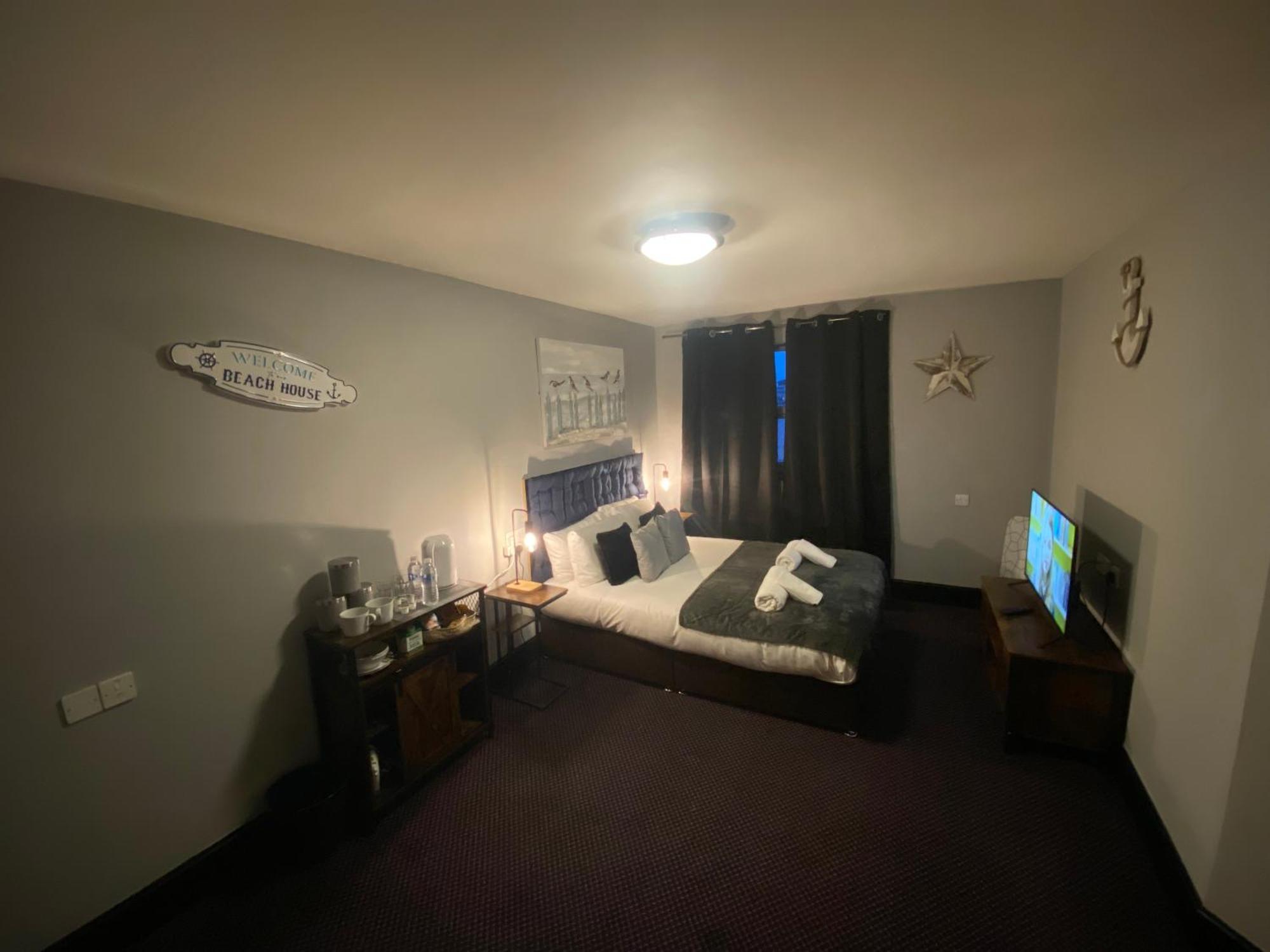 Bay View Rooms At Mentone Hotel Weston-super-Mare Exterior photo