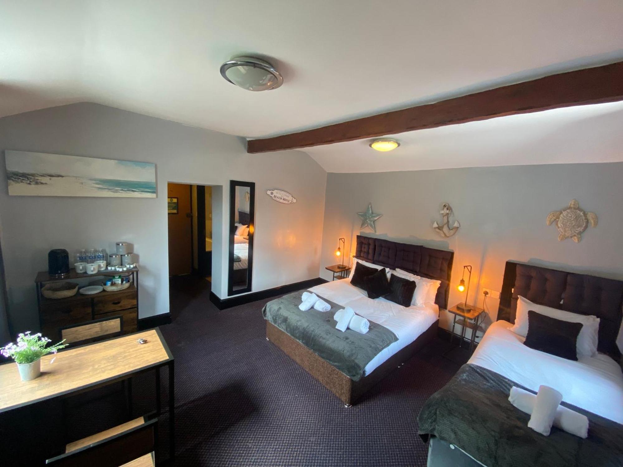 Bay View Rooms At Mentone Hotel Weston-super-Mare Exterior photo